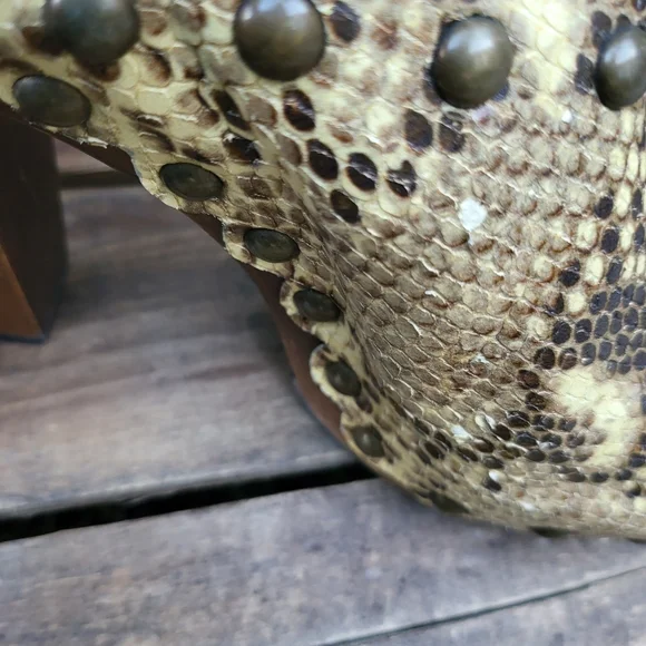 Patent Leather Snake Skin Pint Stuart Weizmann Slides - Picture 7 of 7